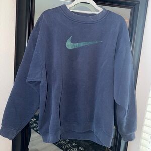 Nike Vintage Navy Crewneck Sweatshirt Green Swoosh Size M